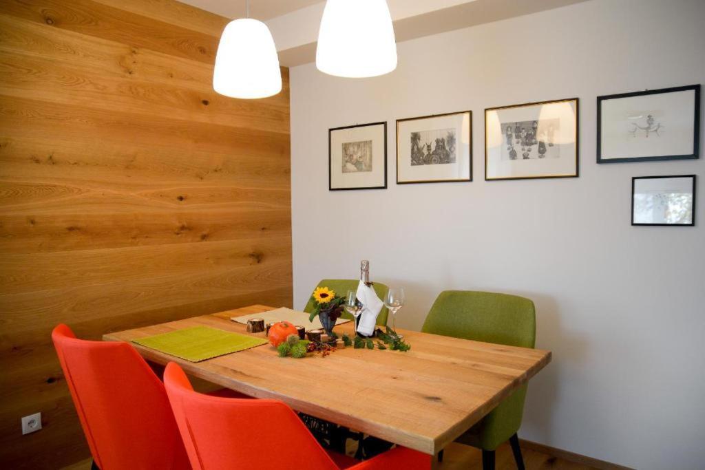 Grinzens Gerda Wellness Apartment מראה חיצוני תמונה